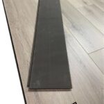 Piso Flotante Melamínico Waterproof CASHYM7689 12mm con manta - Imagen 3