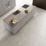 Piso Cerámica Cardinales Gris 51cm x 51cm - Imagen 2