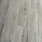 Porcelanato Cleveland Taupe 23cm x 120cm - Imagen 3